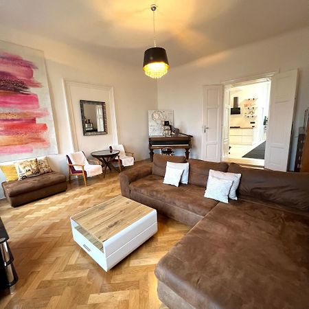 Wenceslas Square Apartment 150 M2 Πράγα Εξωτερικό φωτογραφία