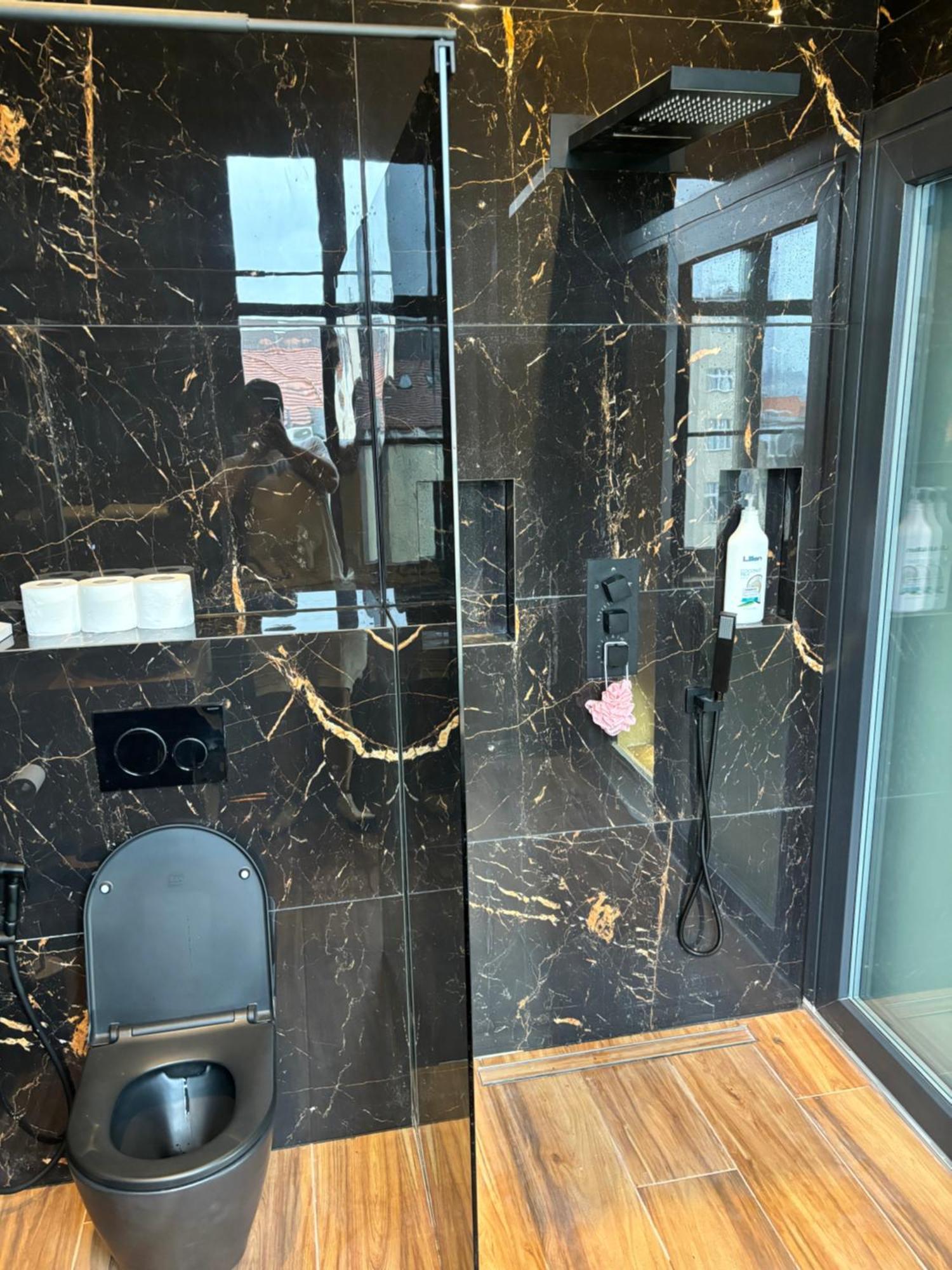Wenceslas Square Apartment 150 M2 Πράγα Εξωτερικό φωτογραφία