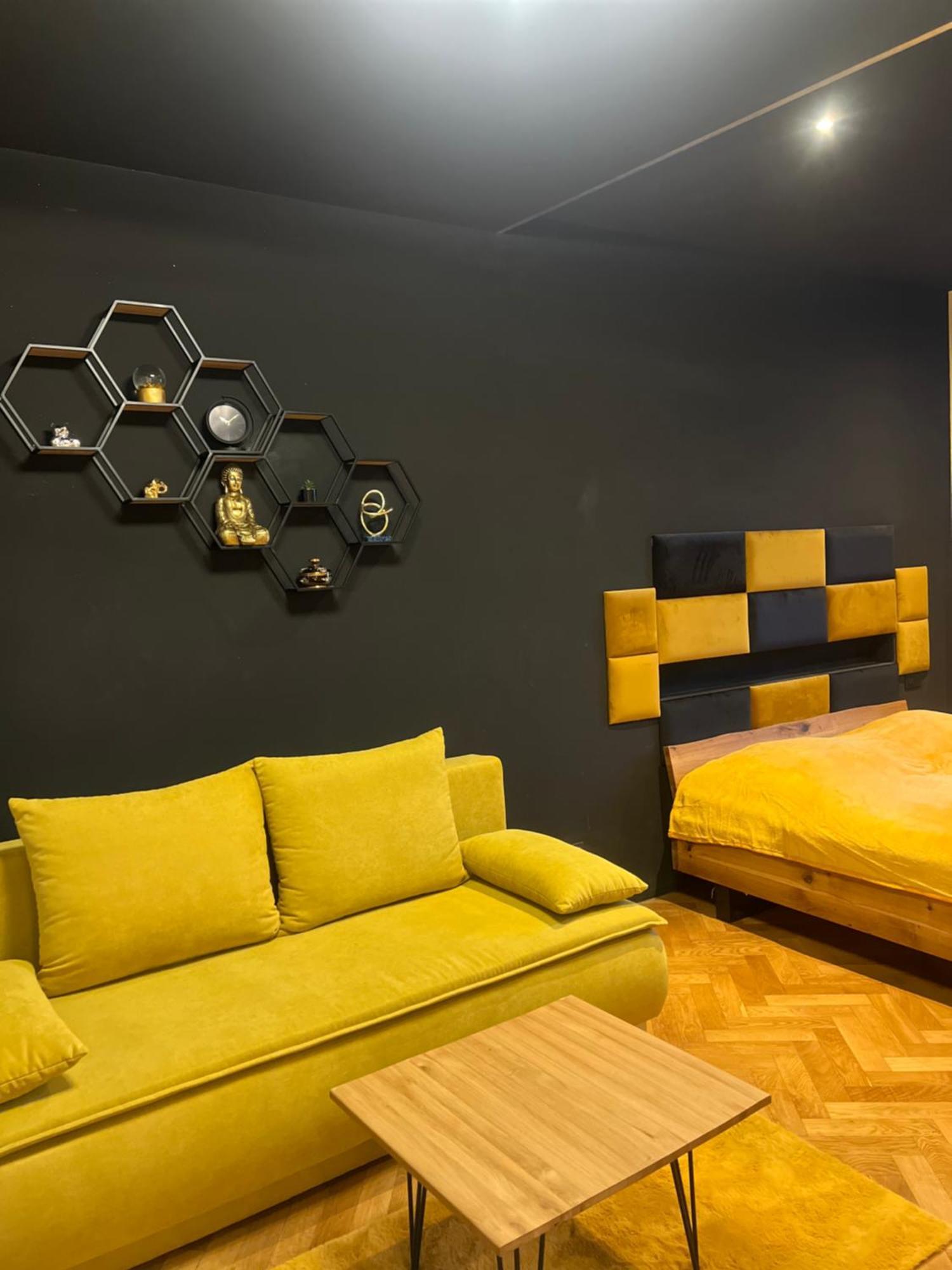 Wenceslas Square Apartment 150 M2 Πράγα Εξωτερικό φωτογραφία
